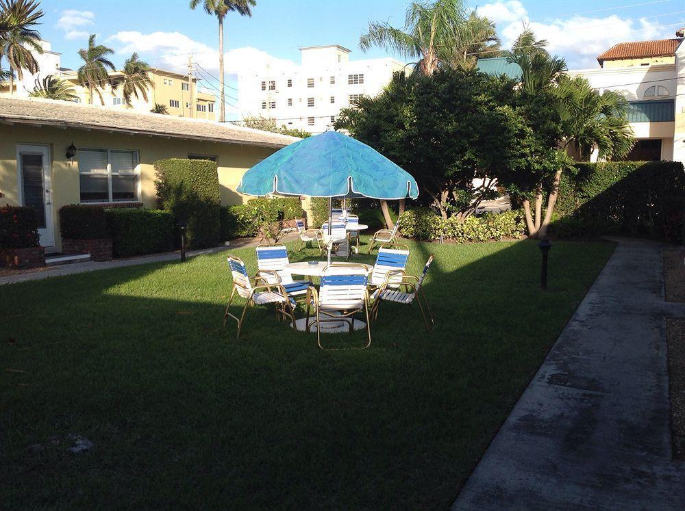 The Grove Condominium Delray Beach Exterior photo